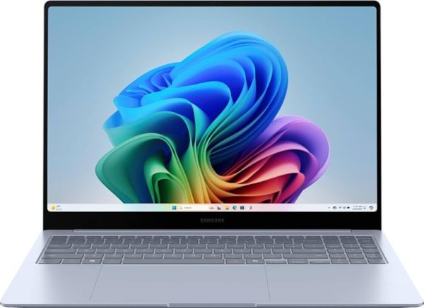 Samsung Galaxy Book4 Edge: 15.6" Screen Snapdragon Processor 512GB Storage 16GB Sapphire (Open Box)
